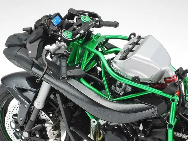 Tamiya 1:12 Kawasaki Ninga H2 Carbon