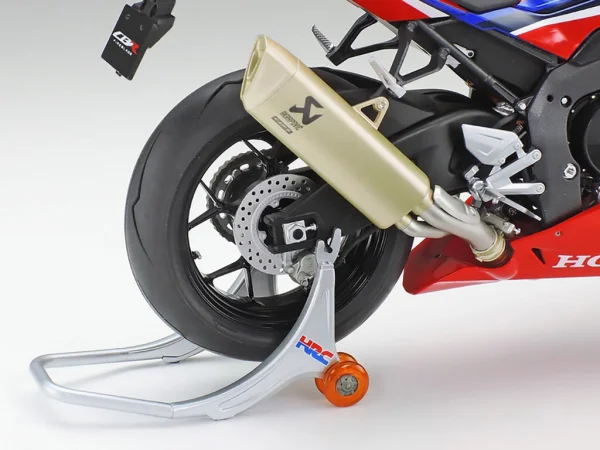 Tamiya Honda DBr 1000 Rr-R Fireblade