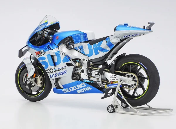 Tamiya Team Suzuki EcStar 1:12 Gsx -Rr 20 — image 11 of 18