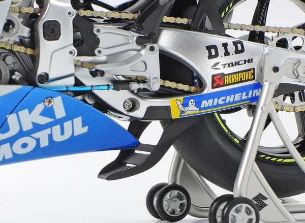 Tamiya Team Suzuki EcStar 1:12 Gsx -Rr 20 — image 5 of 18
