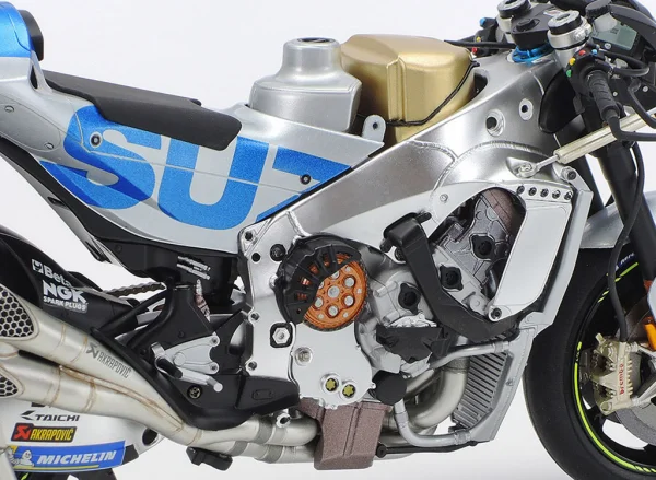 Tamiya Team Suzuki EcStar 1:12 Gsx -Rr 20 — image 6 of 18