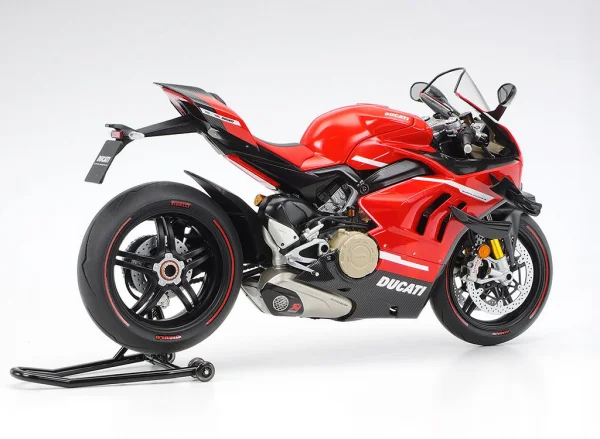 Tamiya 1:12 Ducati Superleggera V4