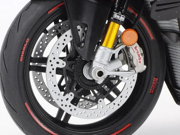 Tamiya 1:12 Ducati Superleggera V4