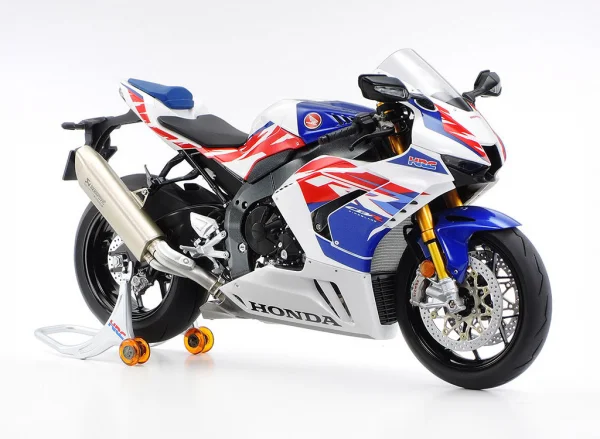 TAMIYA 1:12 CBR 1000RR-R Fireblade Special