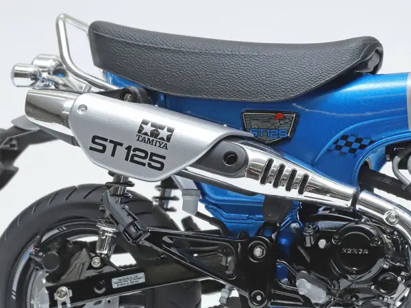 1:12 Honda Dax125 Tamiya Edn &mdash; image 7 of 18