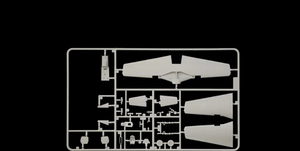 Italeri 1/72 P-51B — image 2 of 13