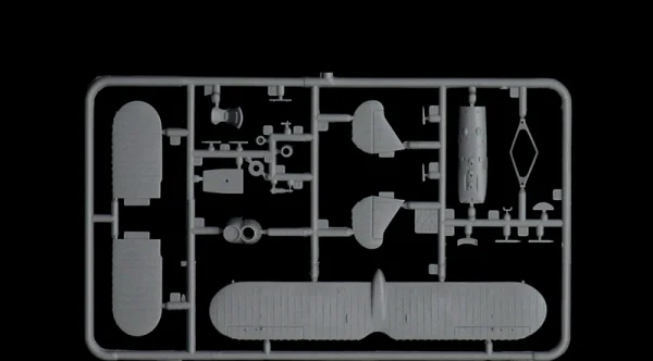 Italeri Cr.32 Freccia — image 2 of 10