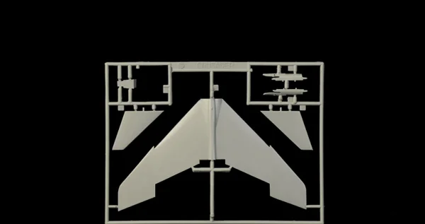 Italeri F-8E Crusader — image 2 of 15