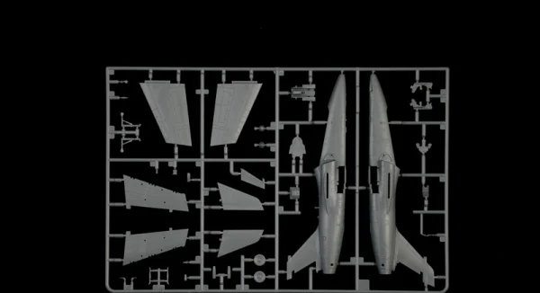 Italeri AMX-T Twin Seater — image 9 of 9