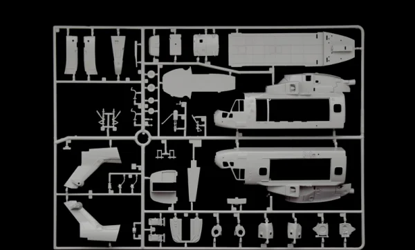Italeri AW-101 Merlin HM.1 — image 4 of 13