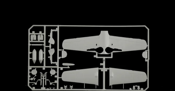 Italeri Focke-Wulf Fw 190 A-8/F Aces — image 2 of 14
