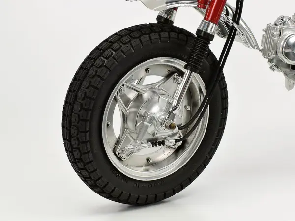 Tamiya 1/6 Dax Honda Ltd RR — image 5 of 7