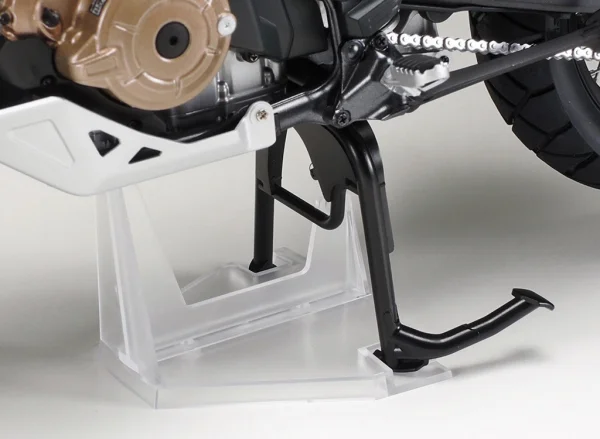 Tamiya 1/6 Honda CRF1000L African Twin Model Kit &mdash; image 9 of 14