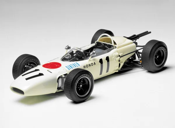 Tamiya Honda F1 Ra272