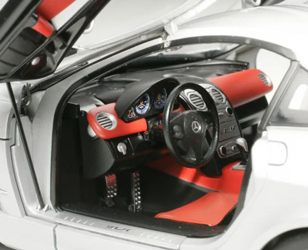 Tamiya Mercedes Benz Slr McLaren &mdash; image 3 of 11