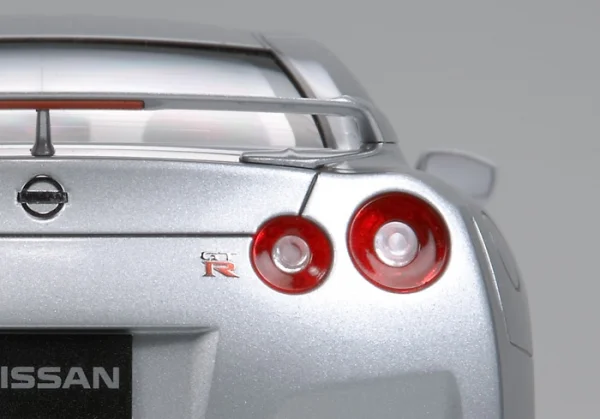 Tamiya Nissan GT-R 07 — image 5 of 14