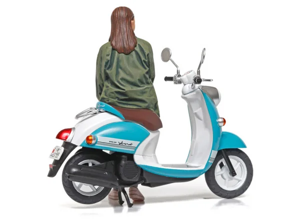Tamiya 1/24 Campus Friends Modern Figures