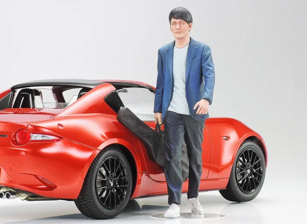Tamiya 1/24 Campus Friends Modern Figures