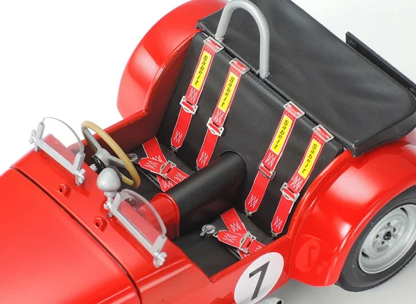 Tamiya 1/24 Lotus Super 7 Series II &mdash; image 9 of 10