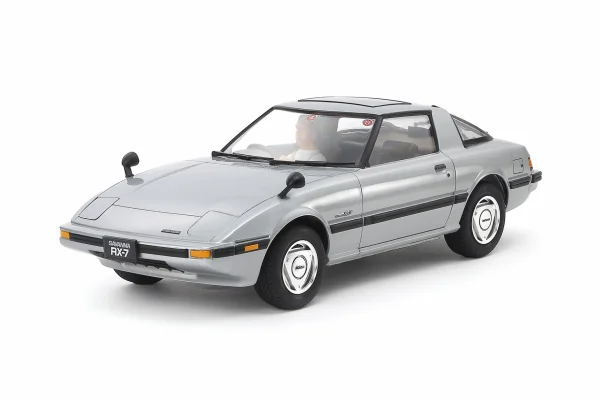 Tamiya 1/24 Mazda Savanna RX-7