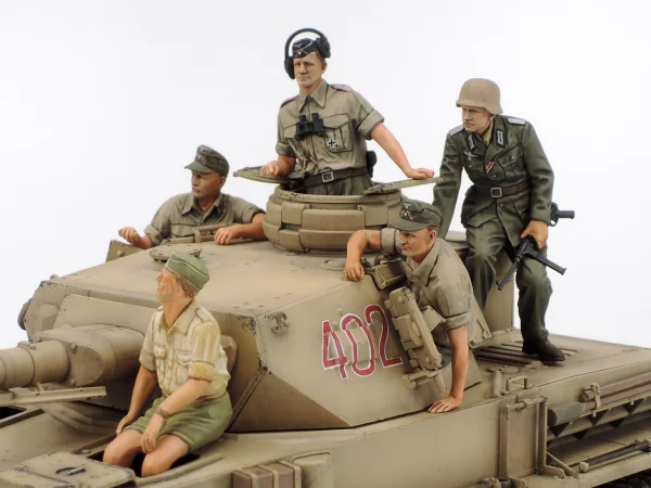 Tamiya Iv.F + Motorcycle N. Africa