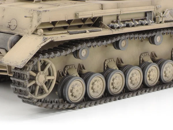 Tamiya Iv.F + Motorcycle N. Africa