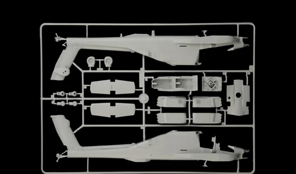 Italeri Hh-60J US Coast Guard — image 4 of 14