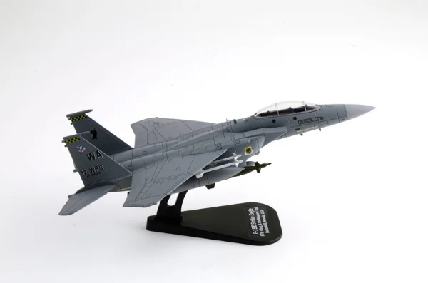 Italeri F-15E Strike Edge