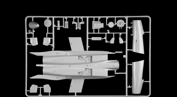 Italeri F-15E Strike Edge — image 3 of 10
