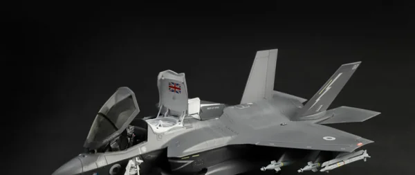 Italeri Lockheed F-35B — image 6 of 15