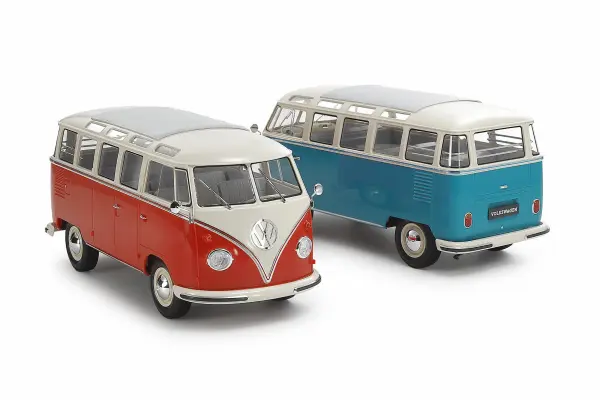 Tamiya 1/24 Volkswagen Type 2 (T1) Blue & White (Clic Loc) — image 7 of 7