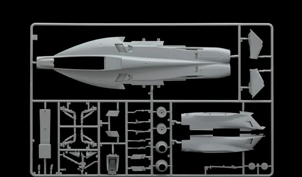 Italeri Ea 18G Growler — image 7 of 22