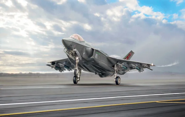 Italeri F-35A Lightning II (Beast Mode) — image 2 of 6