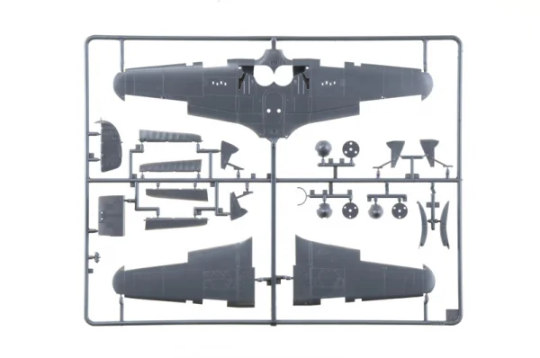 Italeri Hurricane Mk 1 Aces — image 2 of 18