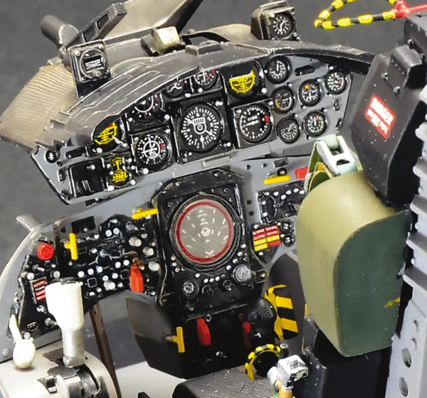 Italeri F-104G Cockpit — image 8 of 15