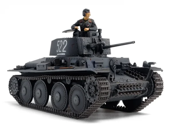 Tamiya 1/48 Panzer 38(T) Ausf E/F — image 1 of 8
