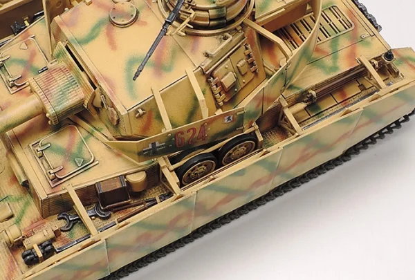 Tamiya 1/48 Panzer IV Ausf H Late — image 8 of 9