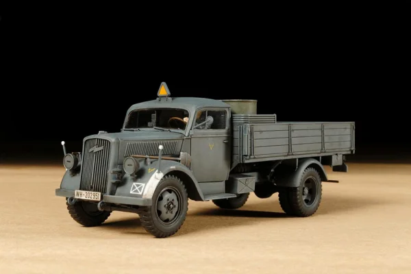 Tamiya 1/48 German 3T 4X2 Cargo Truck