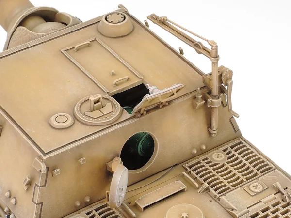 Tamiya German 38Cm Sturmtiger — image 4 of 10