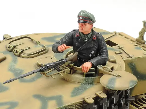 Tamiya German Tiger I Mid Production — image 4 of 10