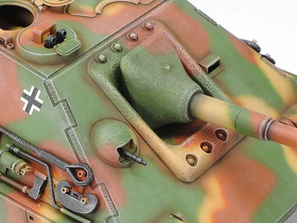 Tamiya German Jagdpanther L.V. &mdash; image 10 of 13