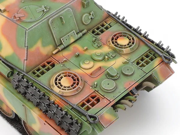 Tamiya German Jagdpanther L.V. &mdash; image 9 of 13