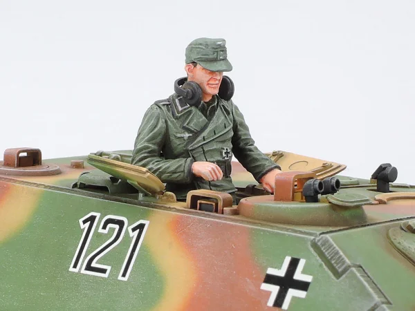 Tamiya German Jagdpanther L.V. &mdash; image 7 of 13