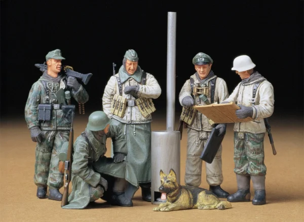 Tamiya German Soldiers Field Briefing