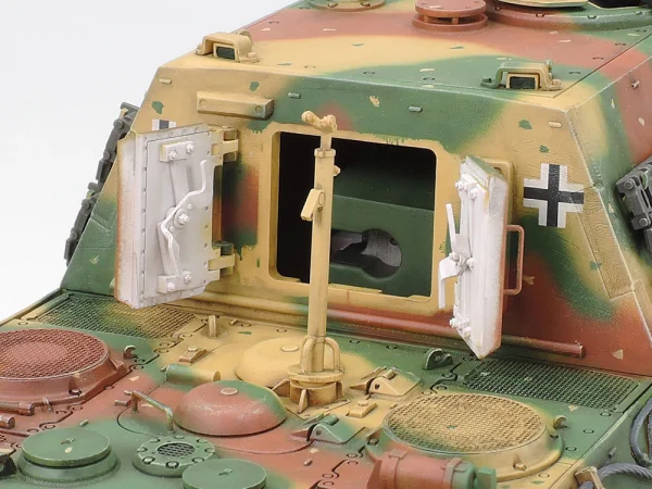 Tamiya Jagdtiger Early Version — image 4 of 5