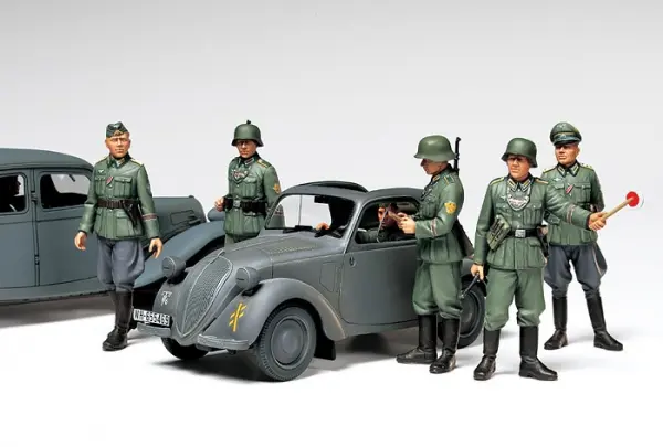 Tamiya 1/35 Simca 5 German &mdash; image 7 of 7