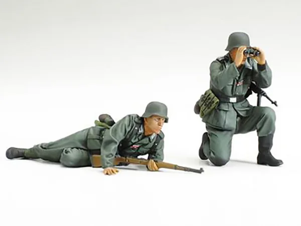 Tamiya 1/35 German Pioneer + Goliath Set