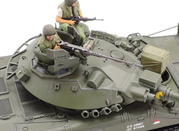 Tamiya 1/35 M551 Sheridan (Vietnam) — image 10 of 14