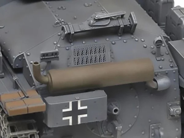 Tamiya 1/35 Pz.Kfw 38(T) Ausf E/F