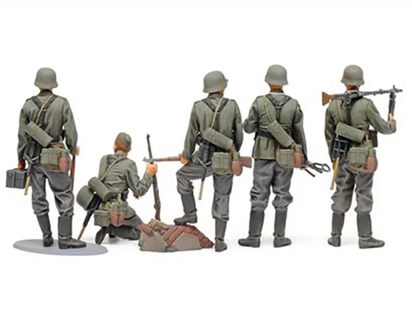 Tamiya 1/35 German Infantry Mid WWII